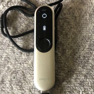 Phonak Roger Remote Control in Champagne and Black